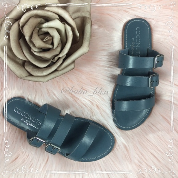 Matisse Shoes - 🍓SALE🍓MATISSE | Blue Leather Flat Sandal NEW